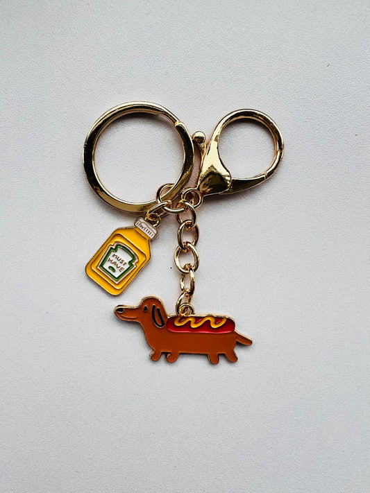 Hot dog and mustard keyring